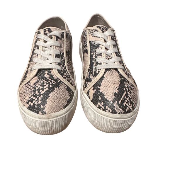 Torrid Snakeskin Print Lace Up Platform Sneaker Sz 7.5 Urban Streetwear Style - Picture 2 of 14